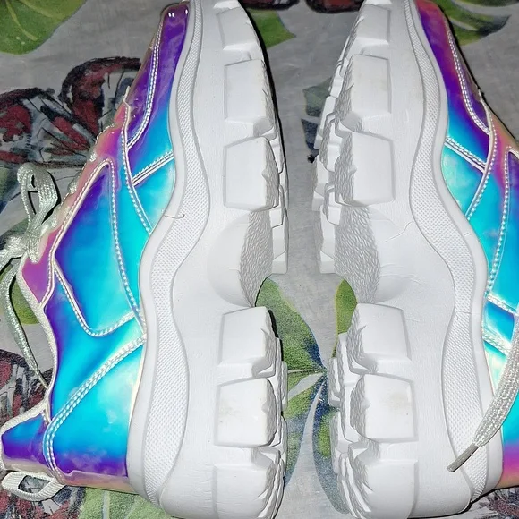 NWT SIZE 9 LUCKY STEP HOLOGRAM MEMORY FOAM PLATFORM SNEAKERS - Picture 6 of 9